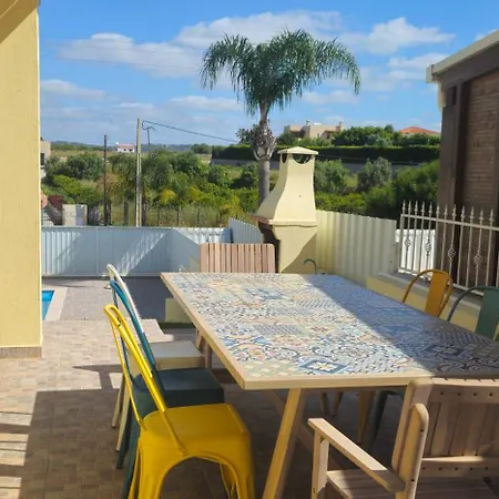 Villa Lusitana - Olhos De Agua Albufeira